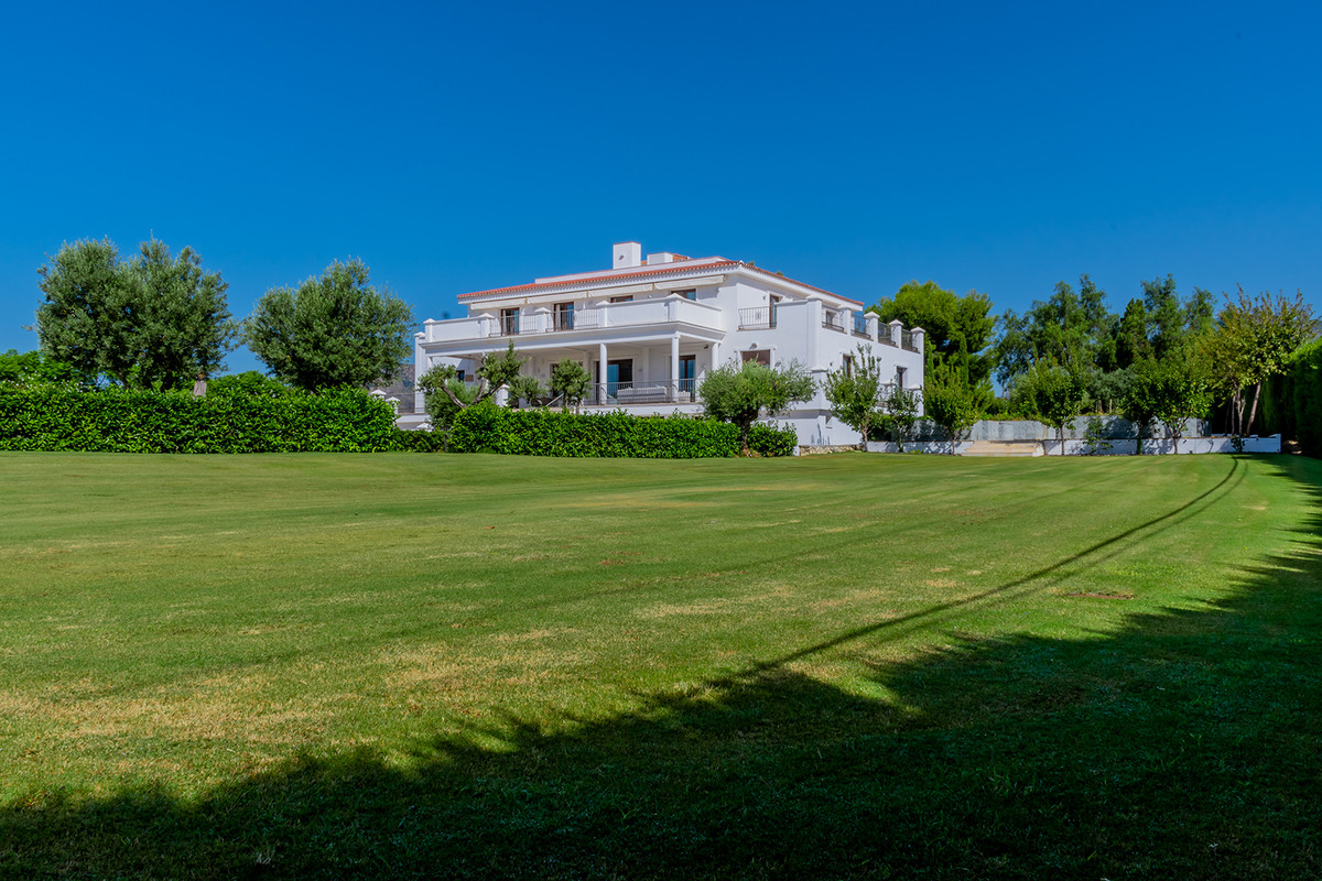 5 спални - Вила за продажба в Guadalmina Alta, San Pedro de Alcántara