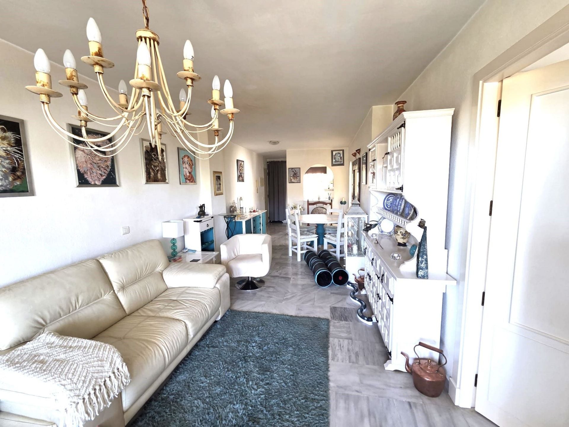 Piso de 3 Dormitorios y 2 Baños en venta en Riviera del Sol, Mijas