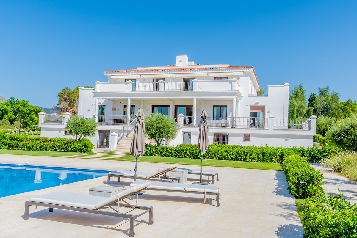 5 спални - Вила за продажба в Guadalmina Alta, San Pedro de Alcántara