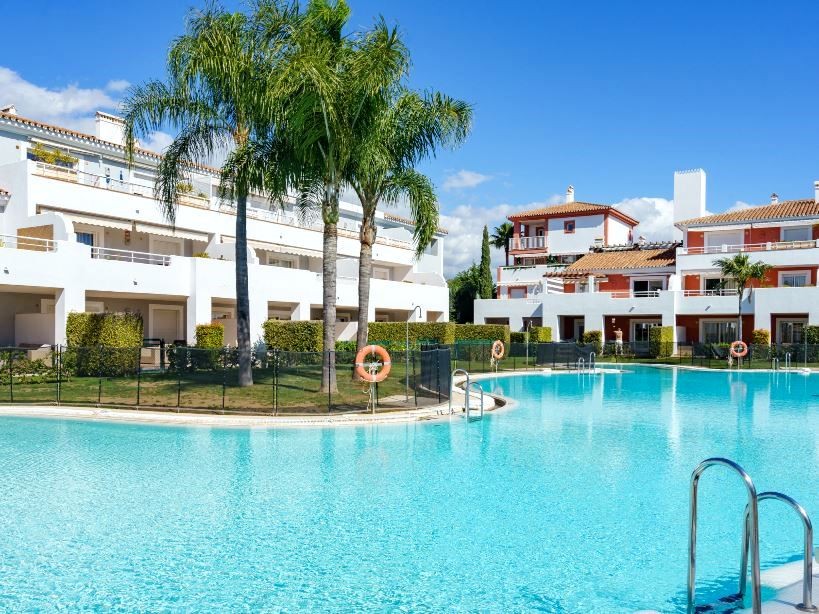 2 кровать 2 ванна Квартира курортная аренда в La Alqueria, Estepona