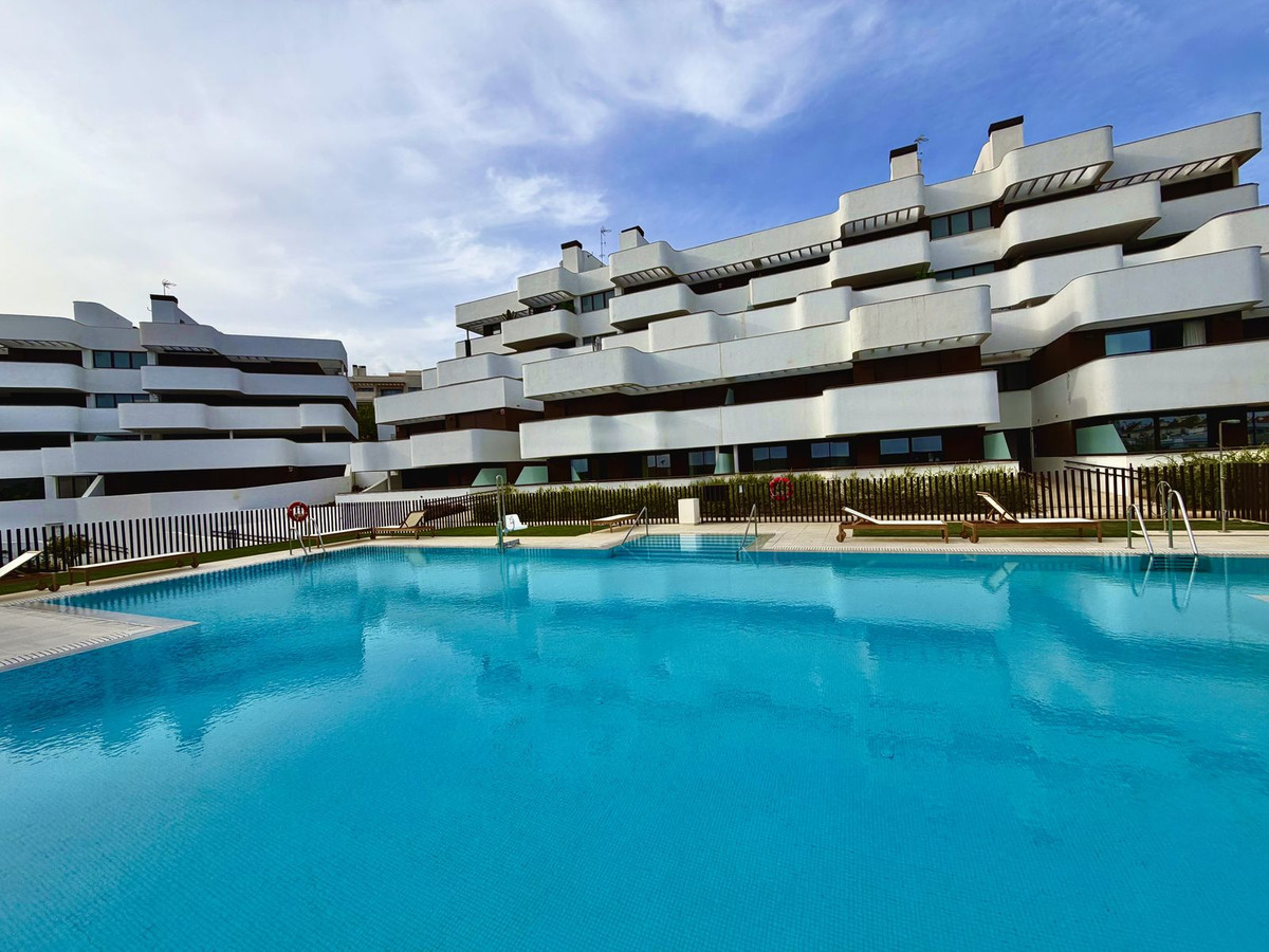 2 спални - Апартамент за продажба в Estepona