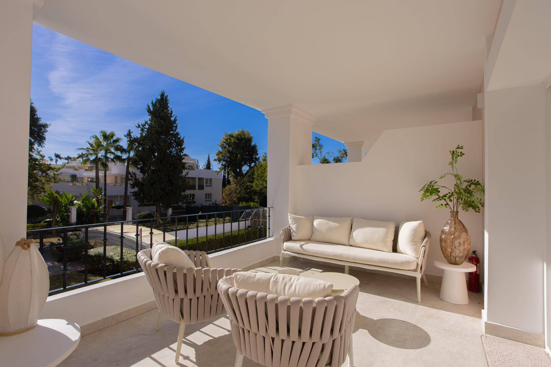 Ático de 4 Dormitorios en venta en Nueva Andalucía, Marbella