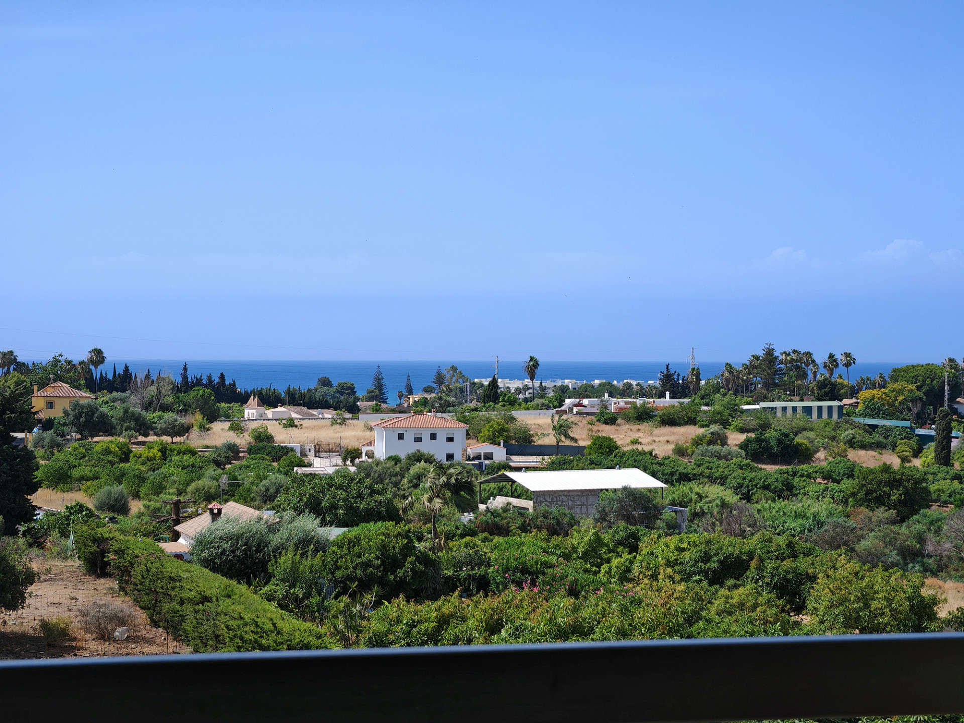 Ático de 3 Dormitorios en venta en Estepona