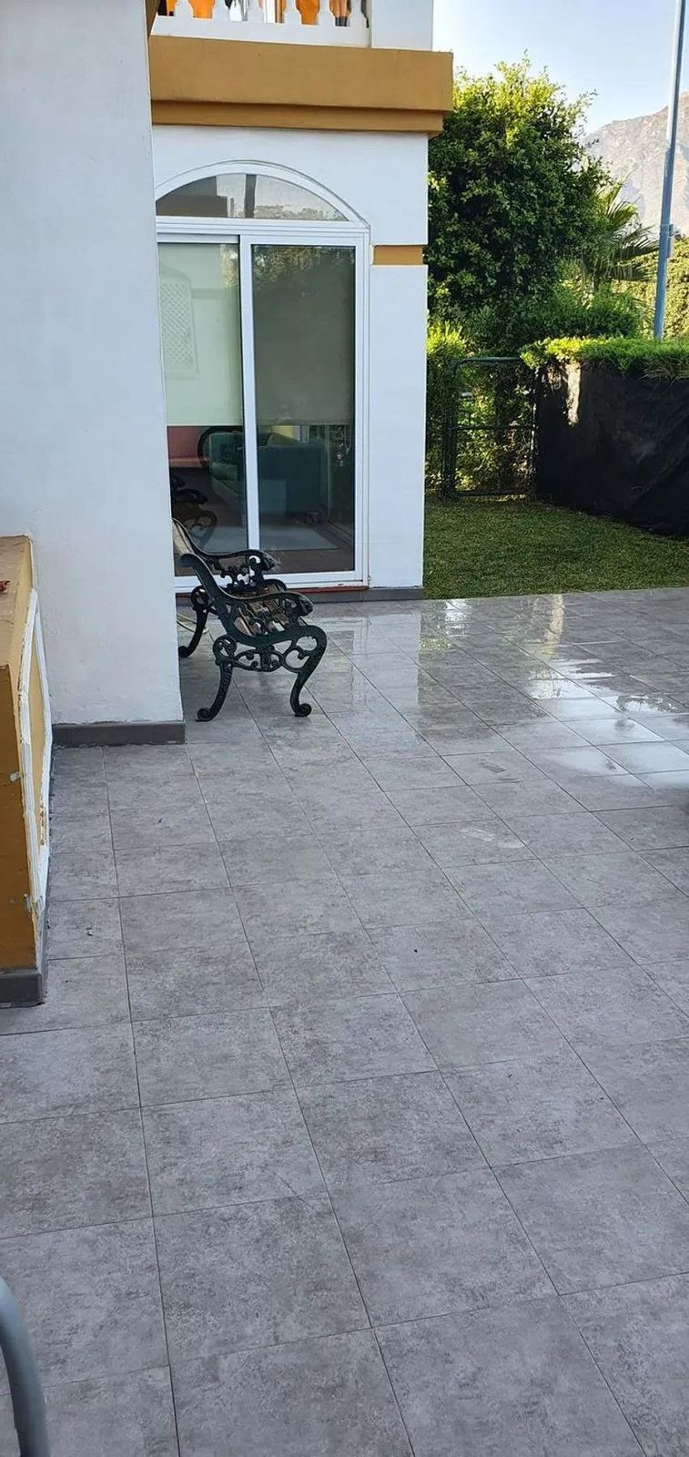 3 спални, 2 бани - Апартамент за продажба в Puerto Banus, Marbella