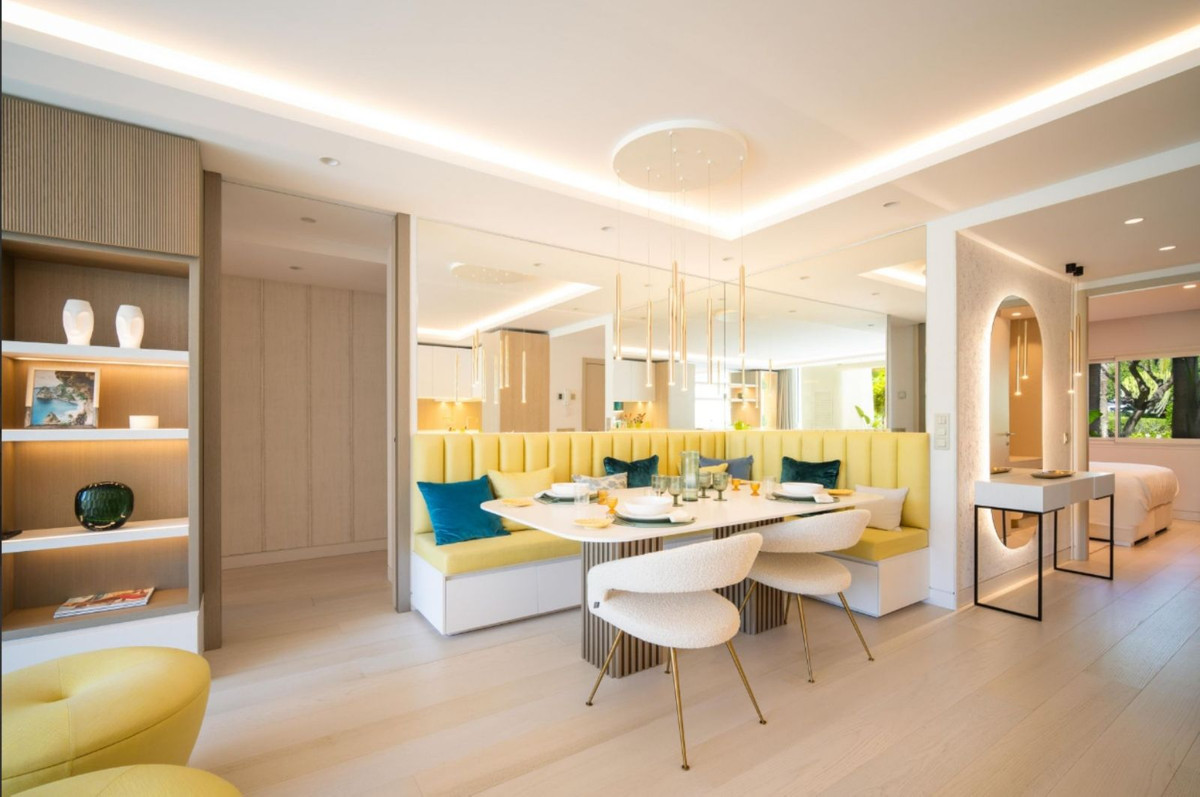 Piso de 3 Dormitorios y 3 Baños en venta en Milla de Oro, Marbella