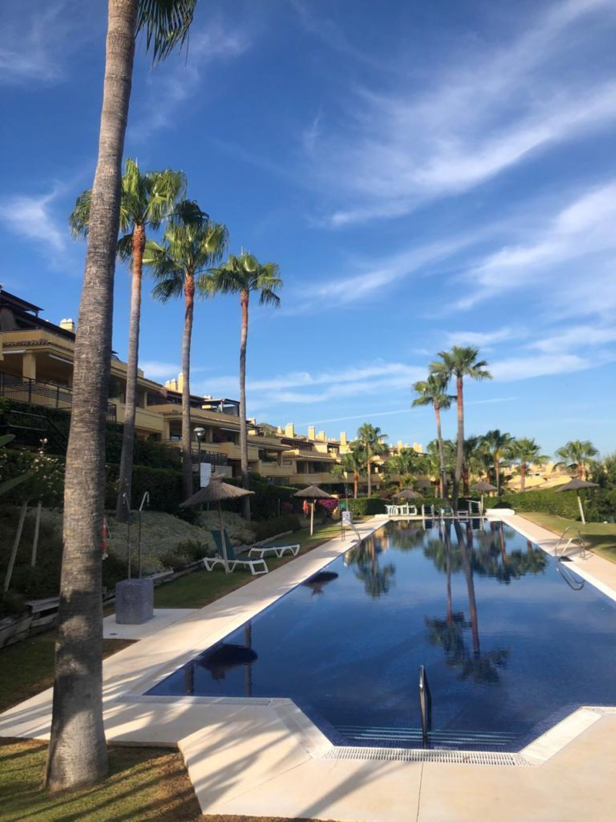 Piso de 3 Dormitorios en venta en Sierra Blanca, Marbella