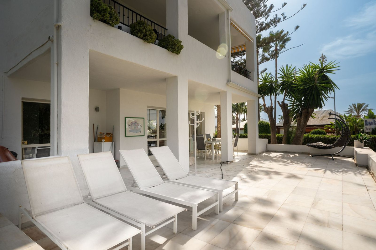 Piso de 3 Dormitorios en venta en San Pedro de Alcántara