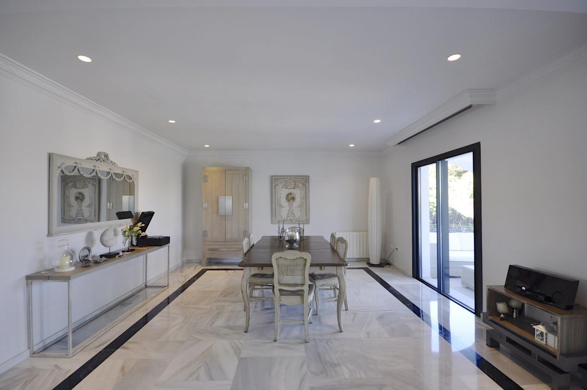 Casa de 6 Dormitorios en alquiler vacacional en Marbella Centro