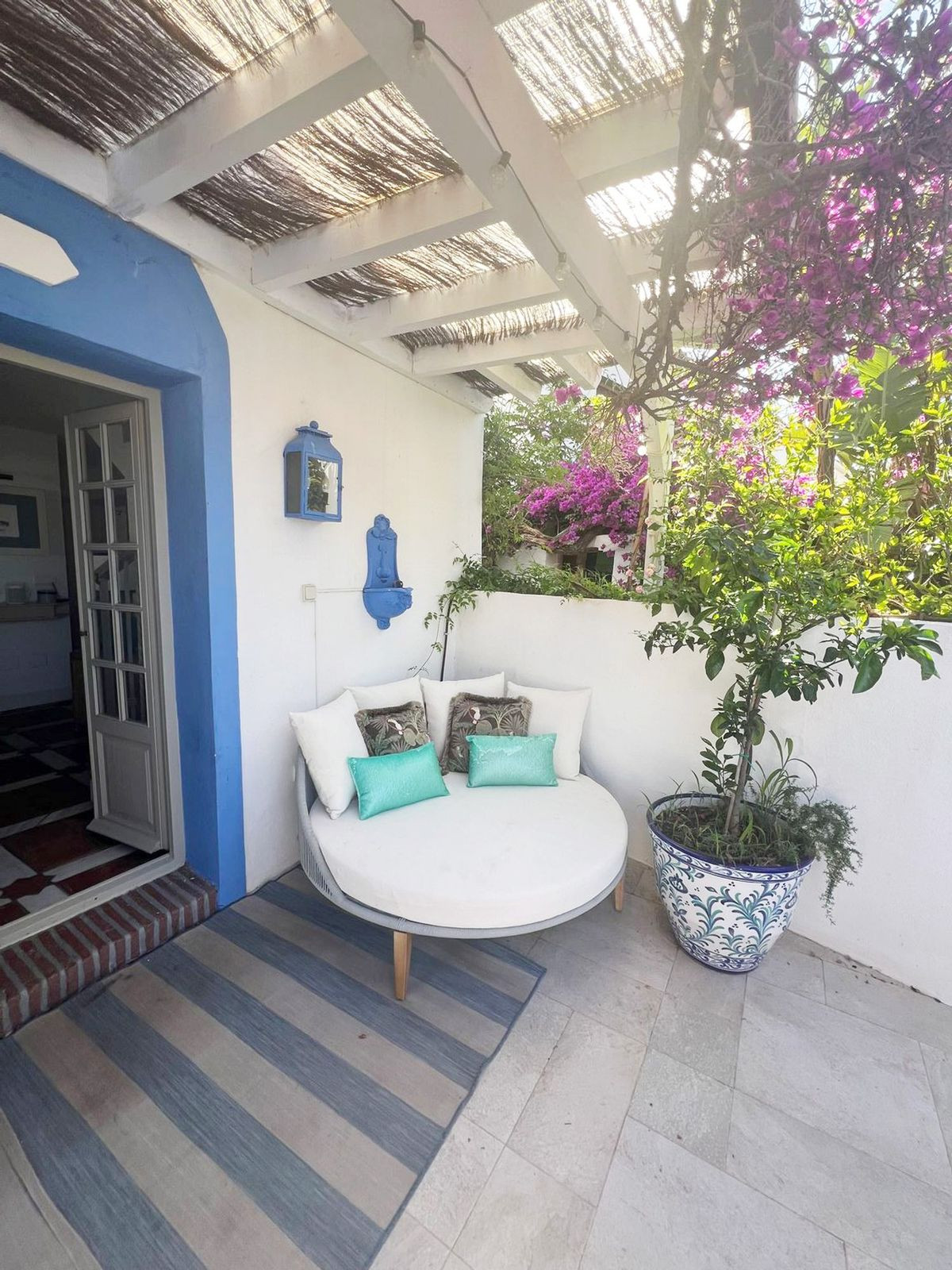 2 спални, 2 бани - Вила за продажба в Guadalmina Baja, San Pedro de Alcántara