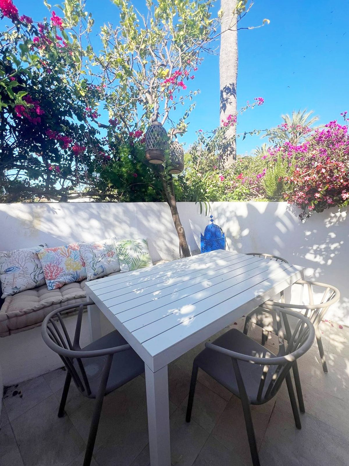 2 спални, 2 бани - Вила за продажба в Guadalmina Baja, San Pedro de Alcántara