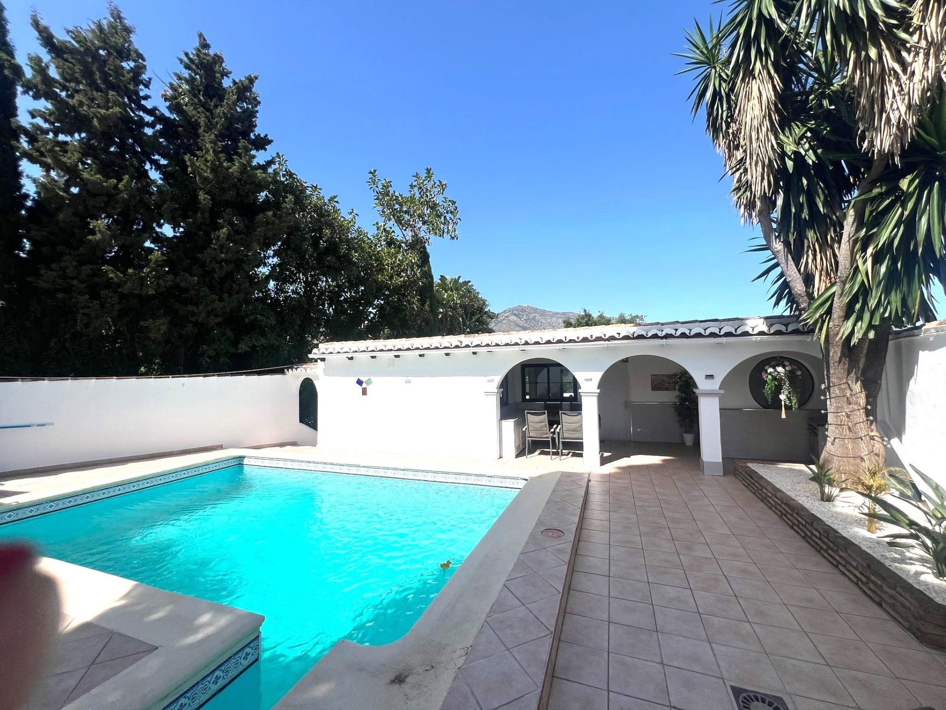 3 спални, 3 бани - Вила за продажба в Mijas