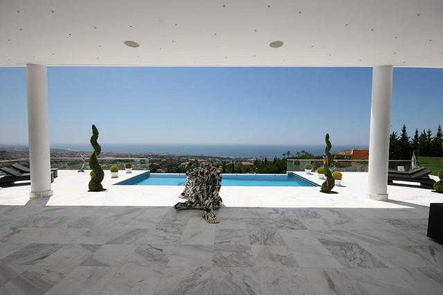 Casa de 7 Dormitorios en alquiler vacacional en Marbella