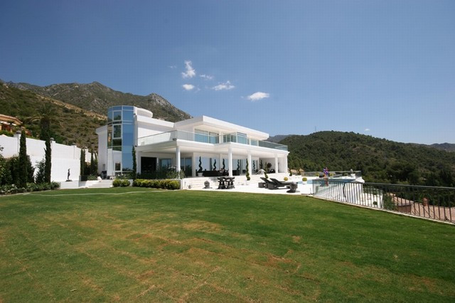 Casa de 7 Dormitorios en alquiler vacacional en Marbella