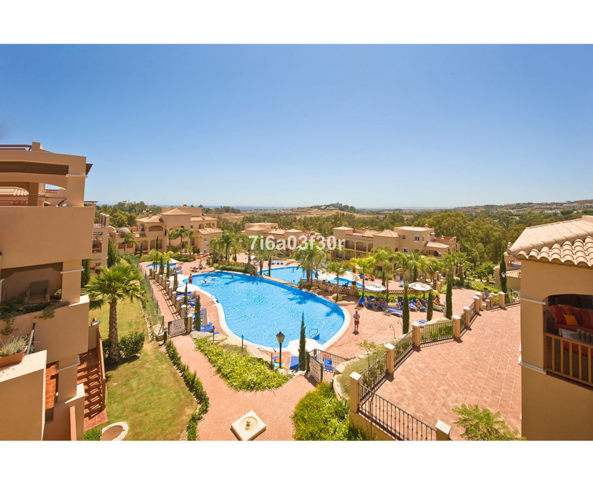 2 спални, 2 бани - Апартамент Ваканционен наем в Atalaya, Estepona