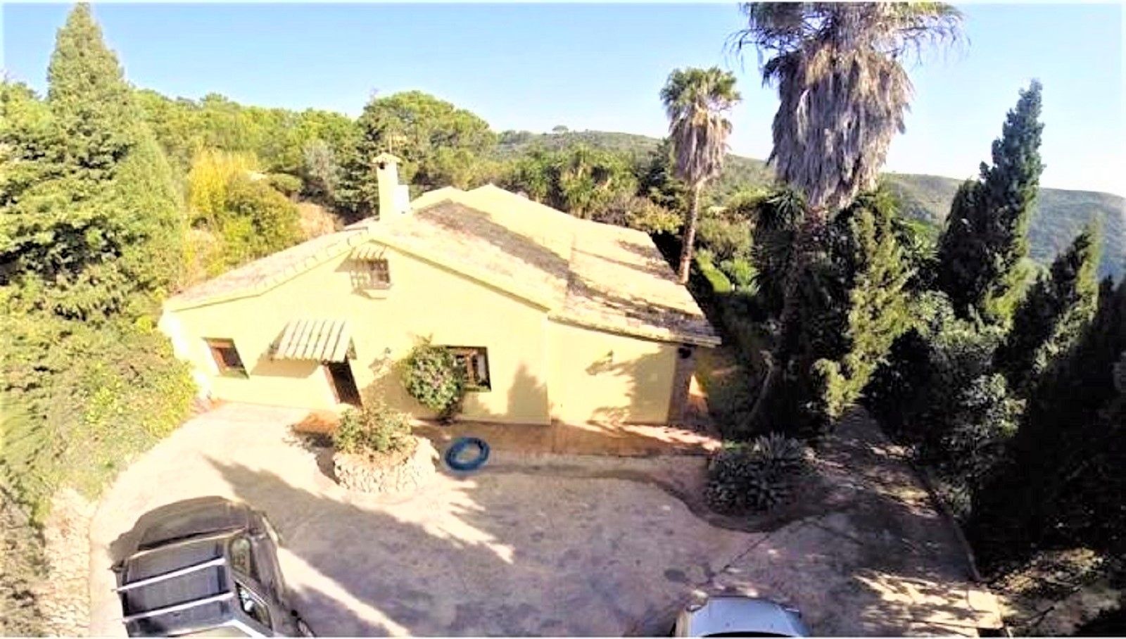 Casa de 4 Dormitorios en venta en Estepona