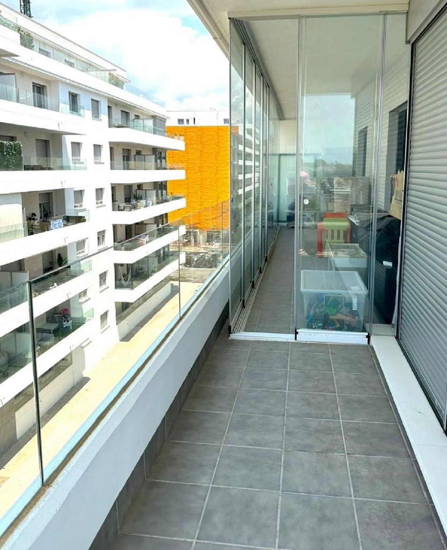 Piso de 3 Dormitorios y 2 Baños en venta en Nueva Andalucía, Marbella