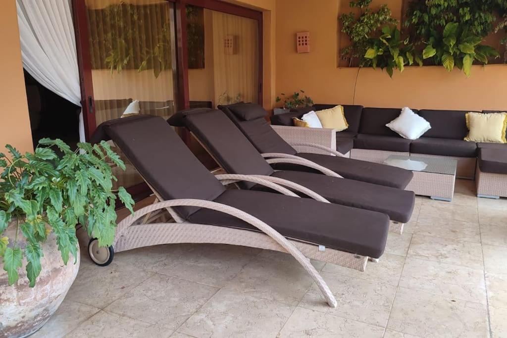 Piso de 3 Dormitorios y 3 Baños en alquiler vacacional en La Alqueria, Estepona
