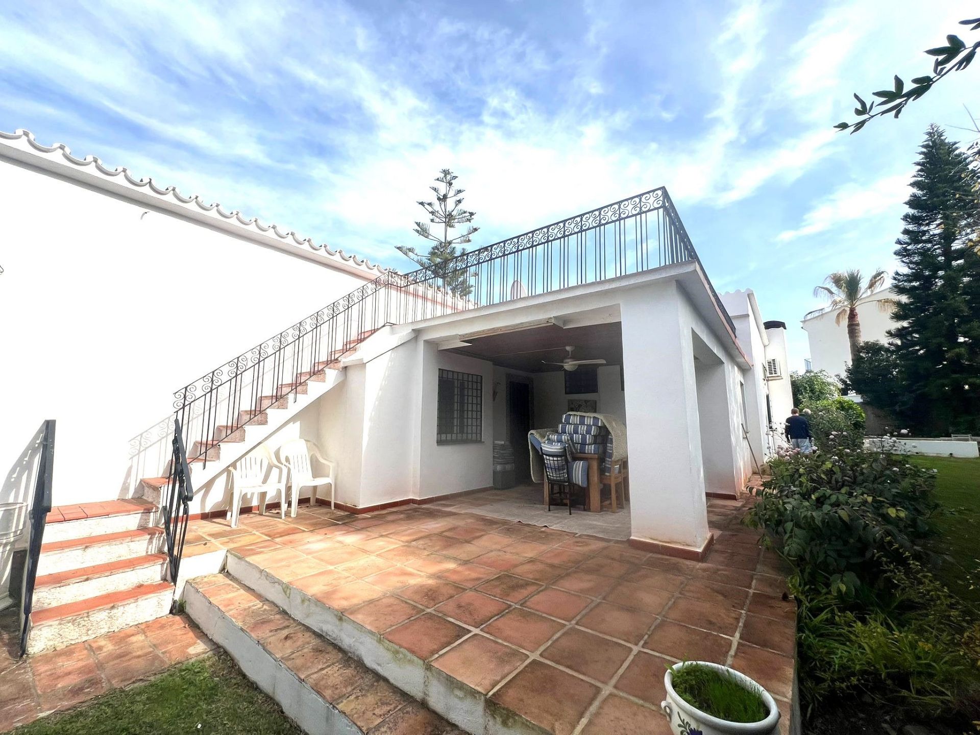 4 спални, 3 бани - Вила за продажба в Puerto Banus, Marbella