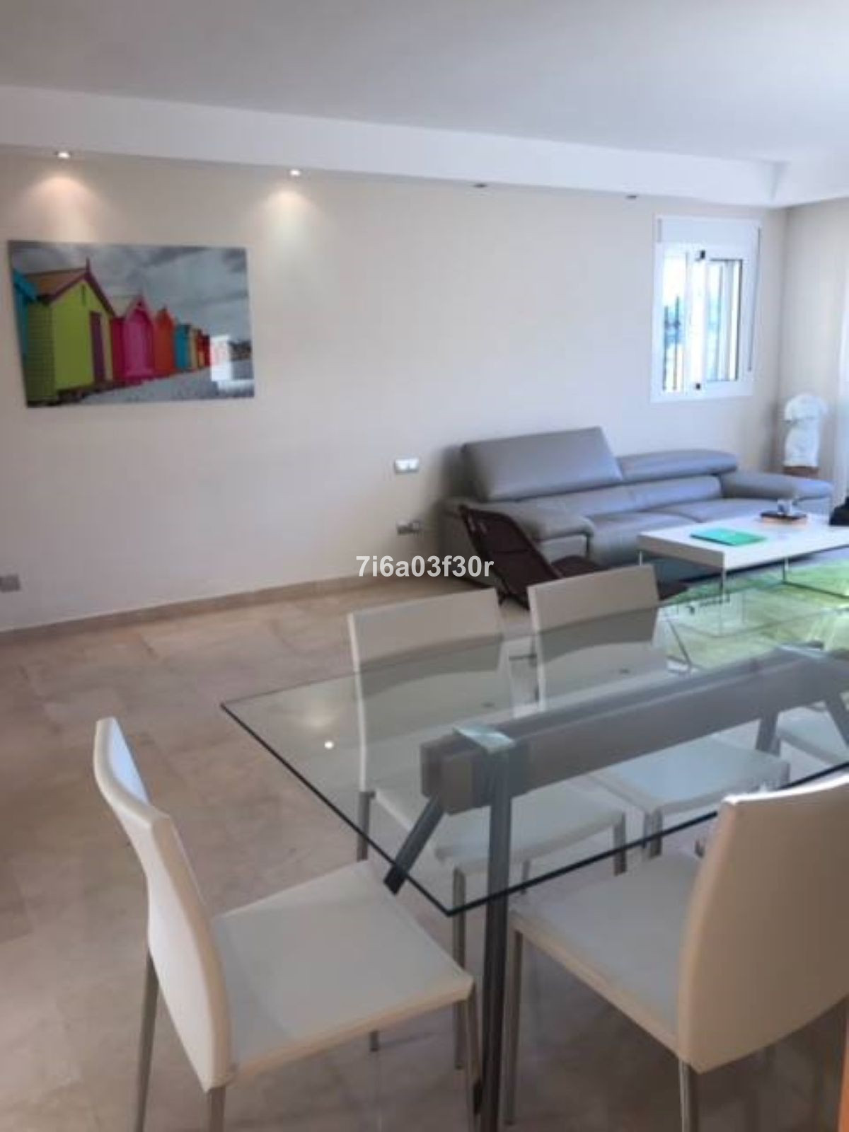 Piso de 3 Dormitorios y 2 Baños en alquiler vacacional en La Quinta, Benahavís