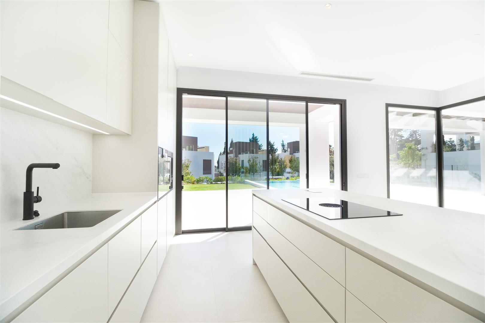 Casa de 4 Dormitorios en venta en Puerto Banús, Marbella