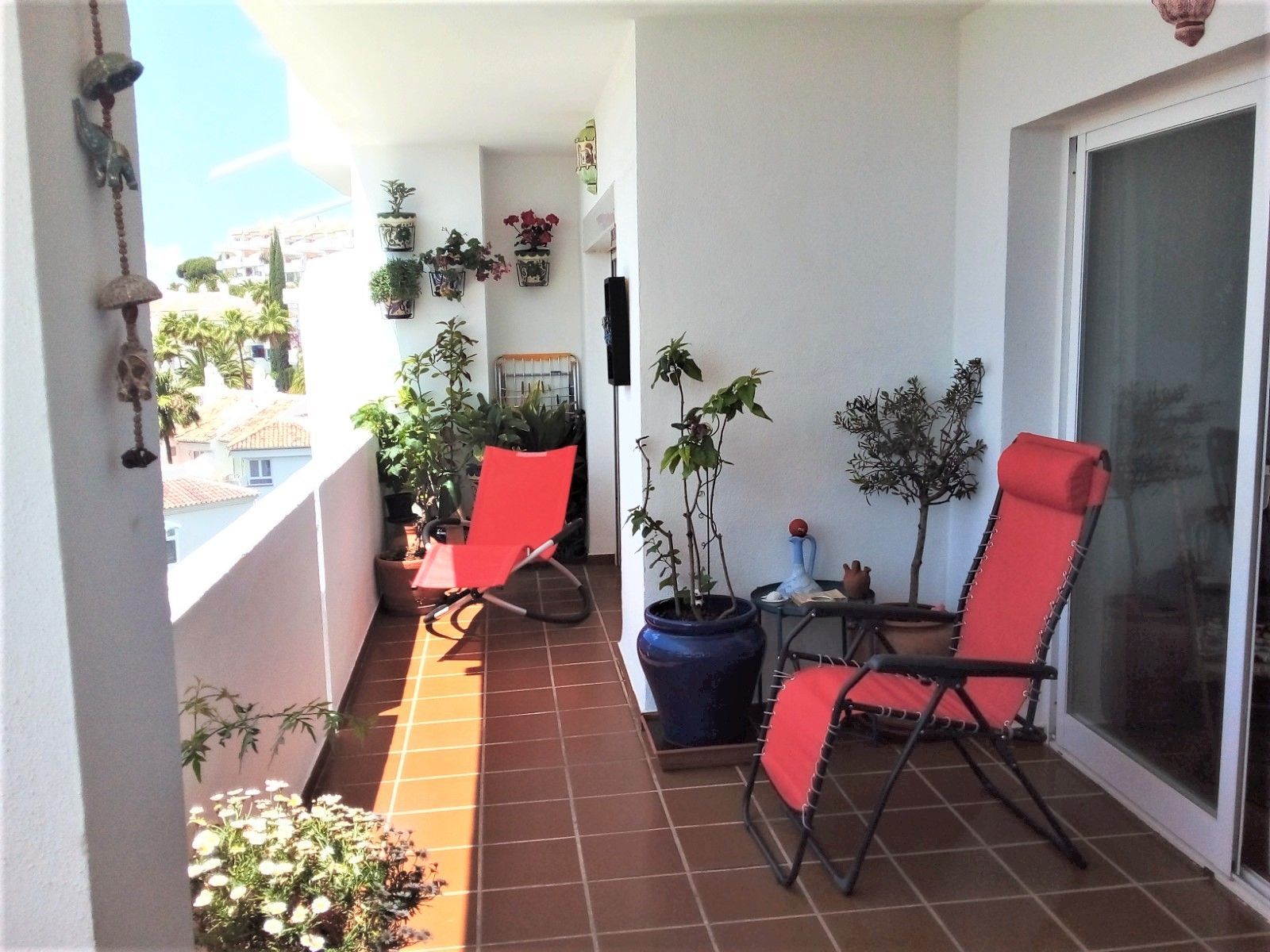 2 Bed, 2 Bath - Apartment for Sale in Calahonda, Mijas