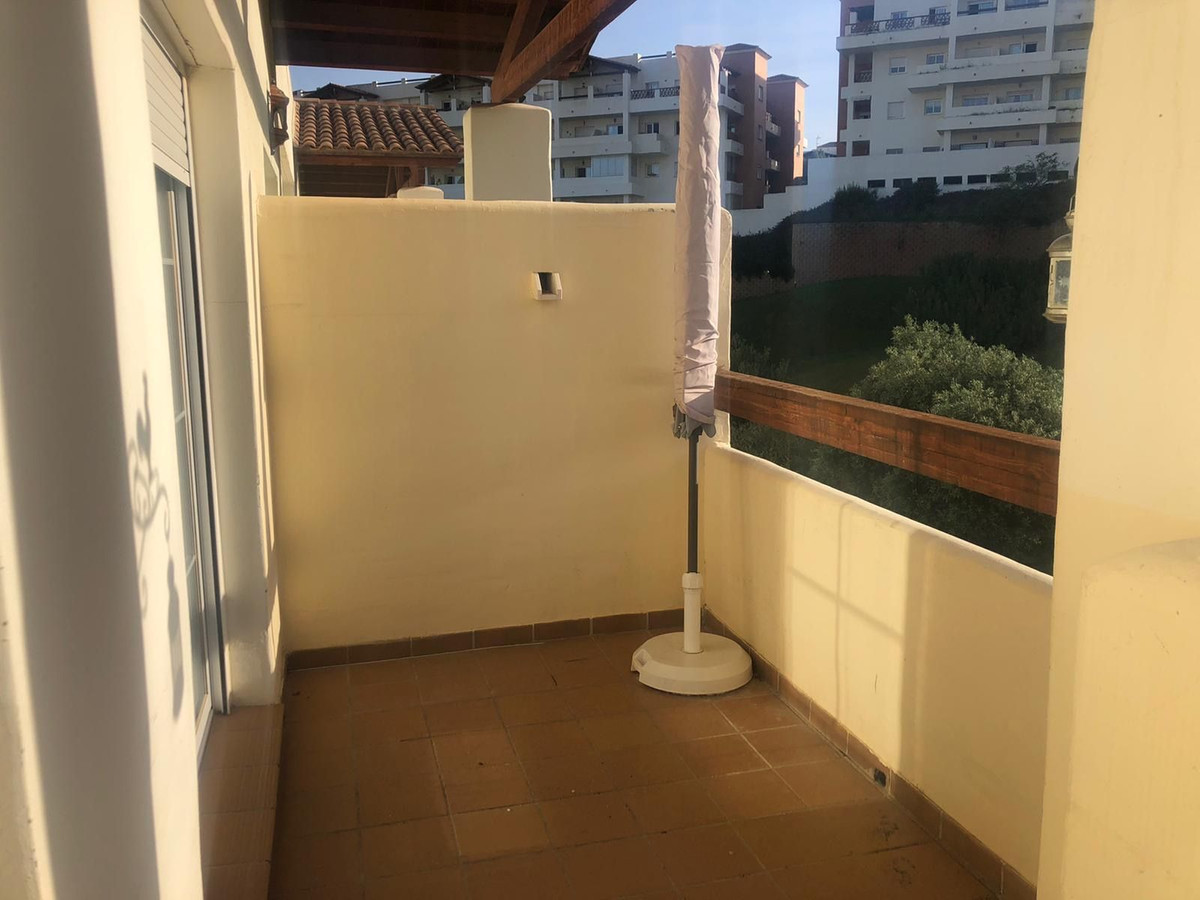 Piso de 2 Dormitorios en venta en Benalmádena