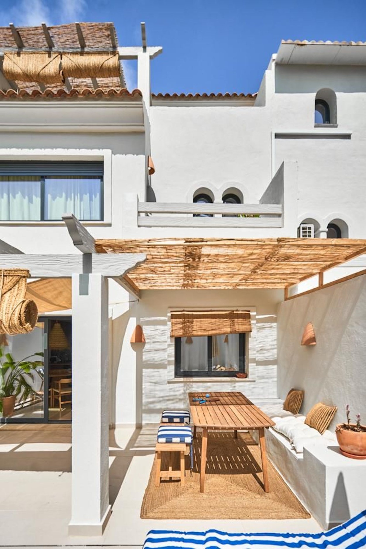 Casa Adosada de 3 Dormitorios en alquiler en El Paraíso, Estepona