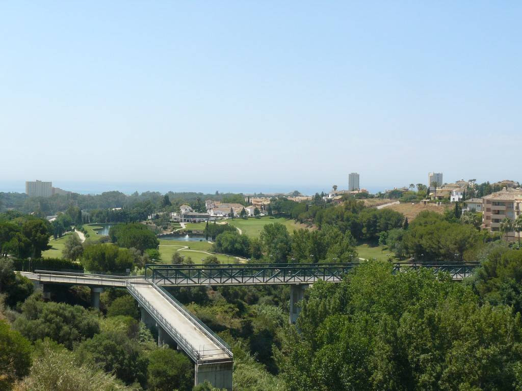 Terreno en venta en Elviria, Marbella