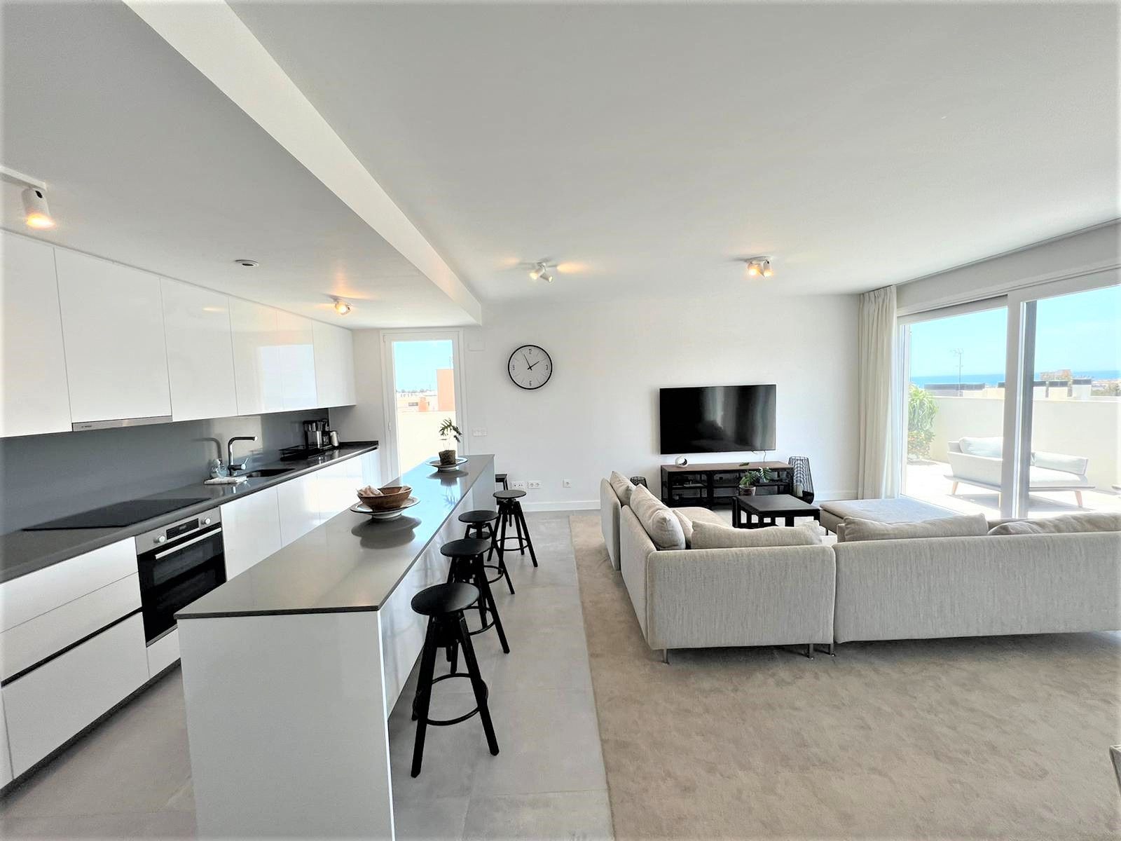 4 Bed - Penthouse for Sale in Mijas