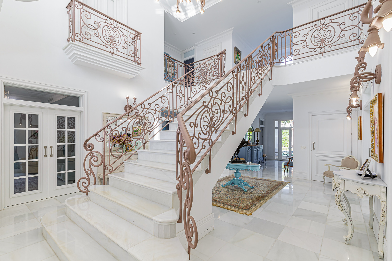 Casa de 13 Dormitorios en venta en Marbella