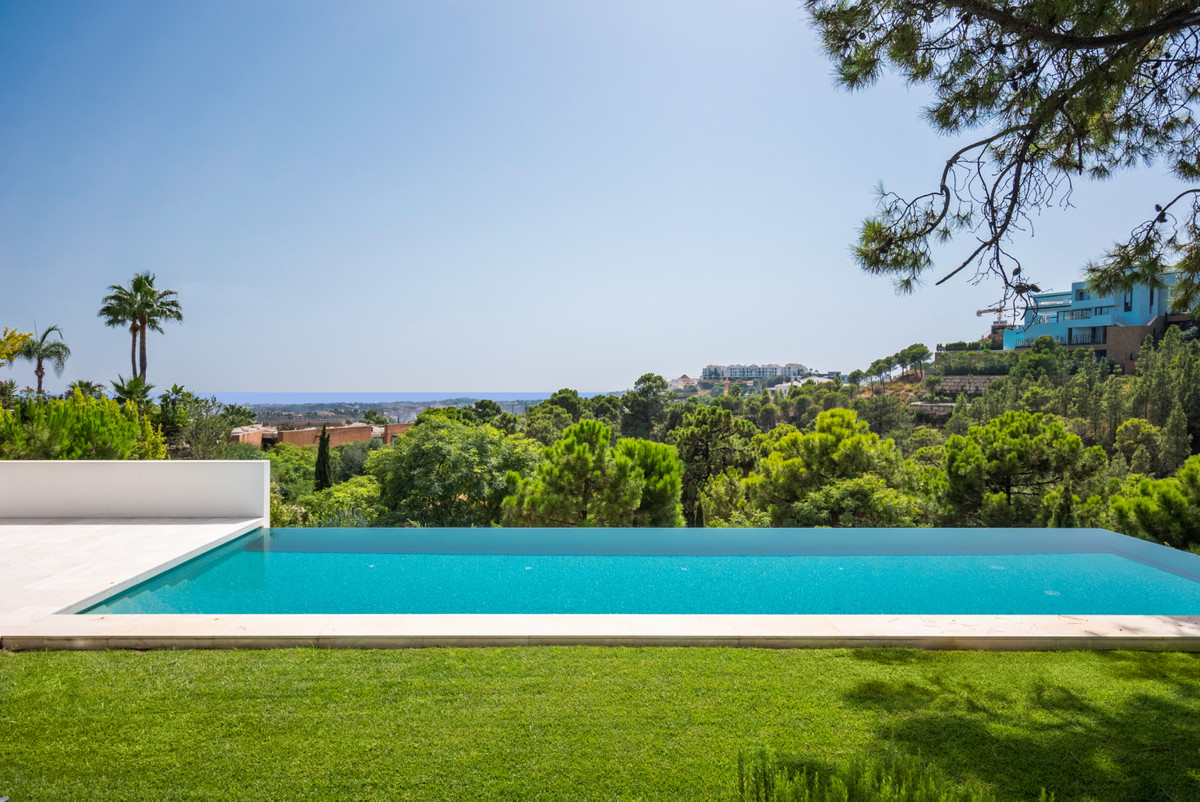 7 спални, 7 бани - Вила за продажба в Benahavis Pueblo
