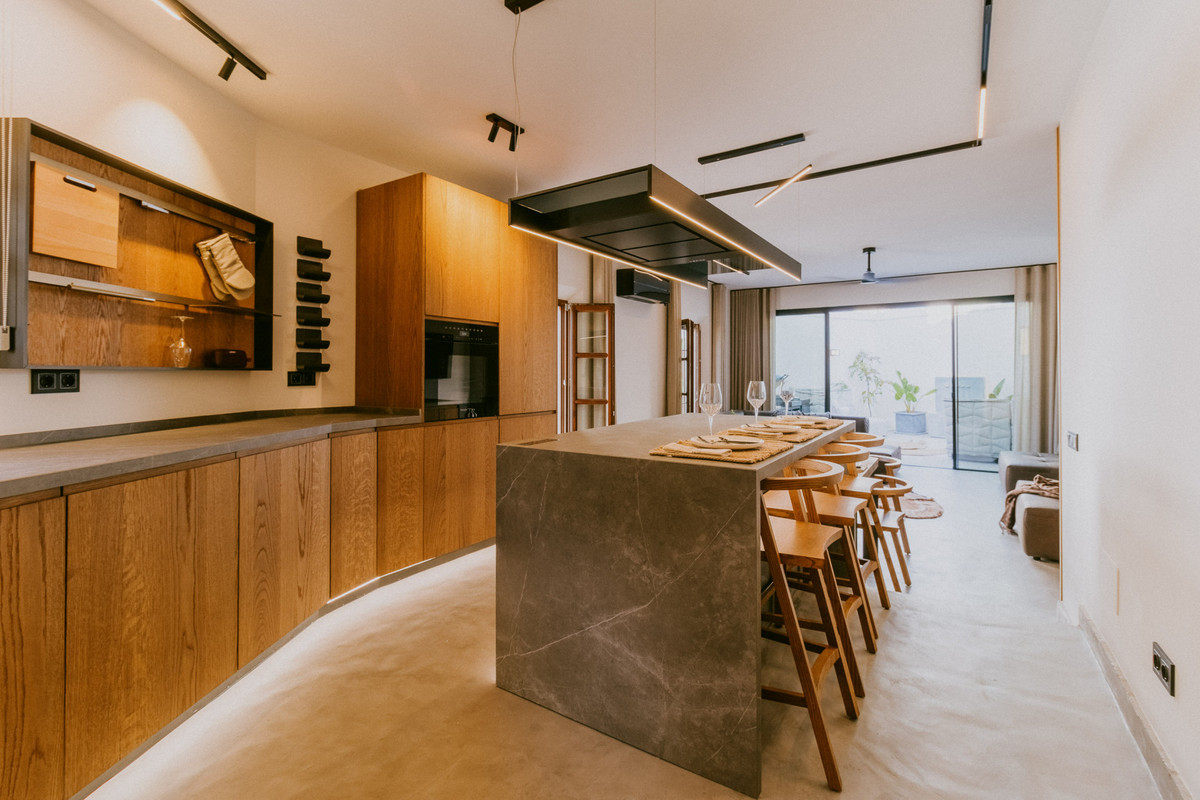 3 спални, 3 бани - Редова къща за продажба в Marbella Golden Mile