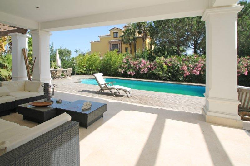 Casa de 5 Dormitorios en alquiler vacacional en Marbella Centro