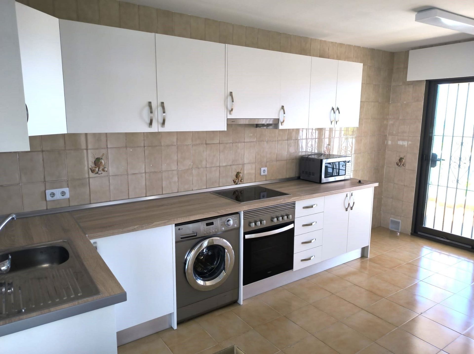 5 Bed - Villa for Sale in Mijas
