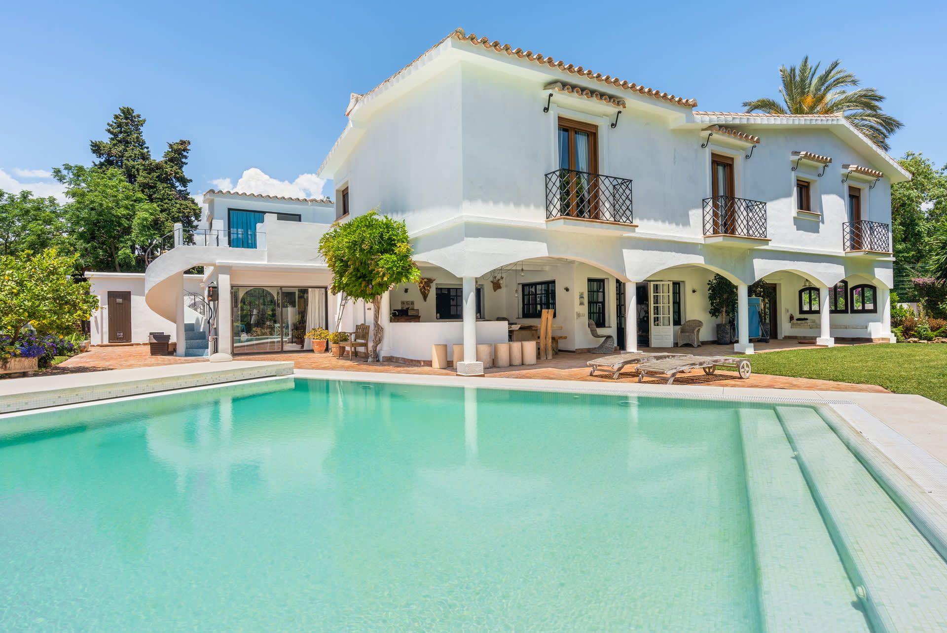 4 кровать 5 ванна Вилла для продажи в San Pedro de Alcántara