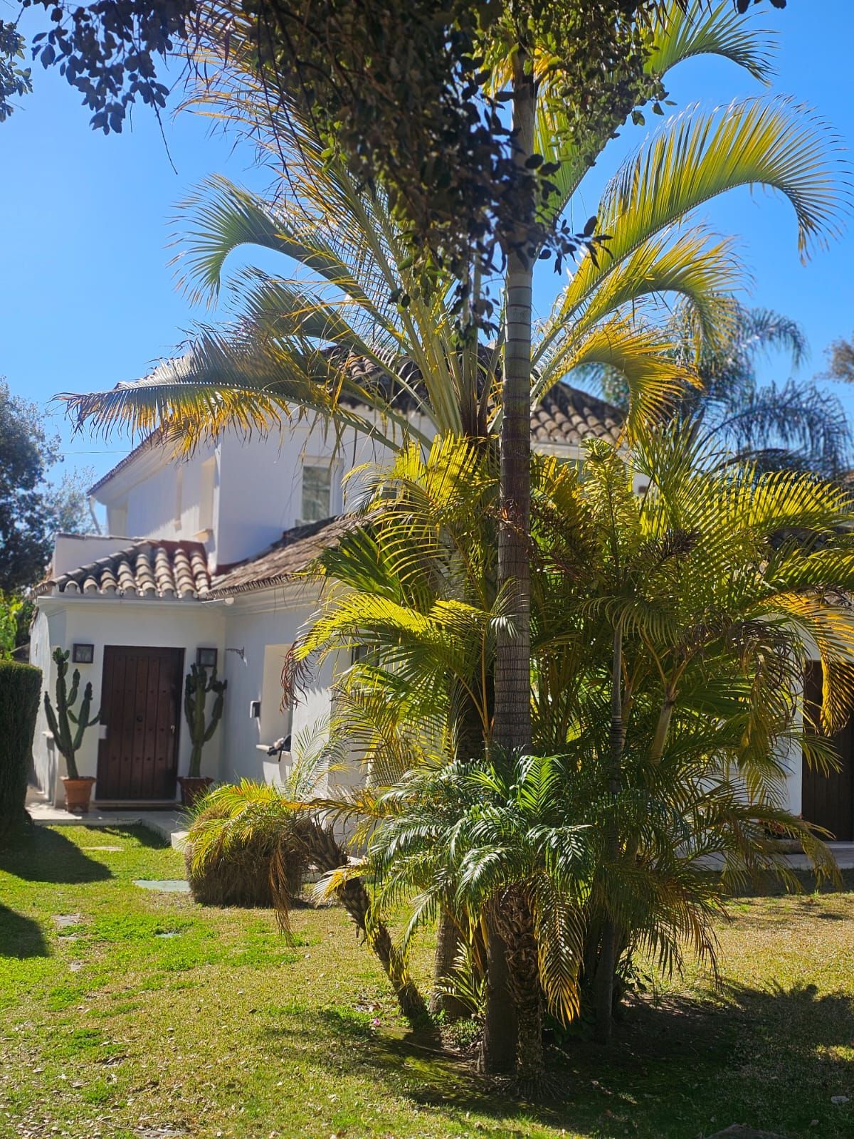 4 кровать 4 ванна Вилла для продажи в Calahonda, Mijas