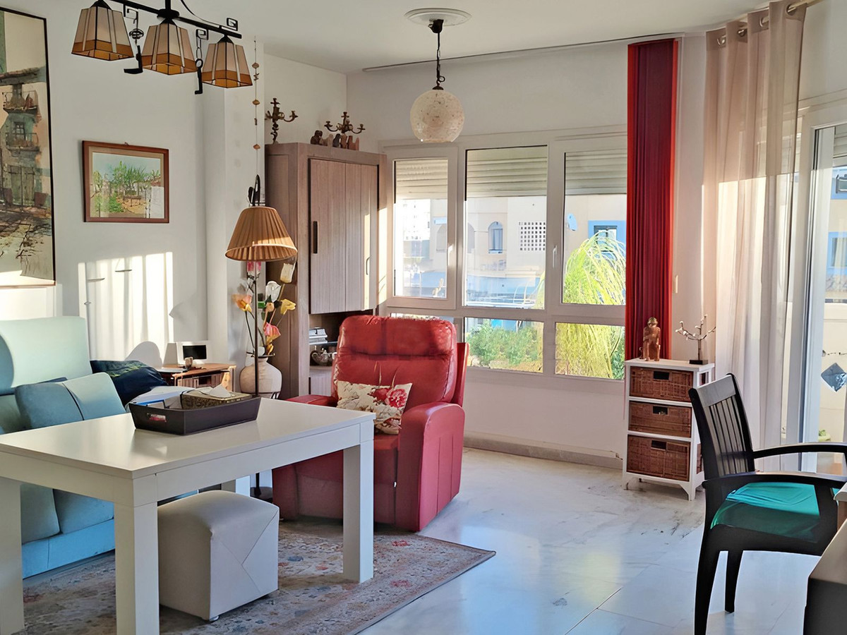 Piso de 3 Dormitorios en venta en San Pedro de Alcántara