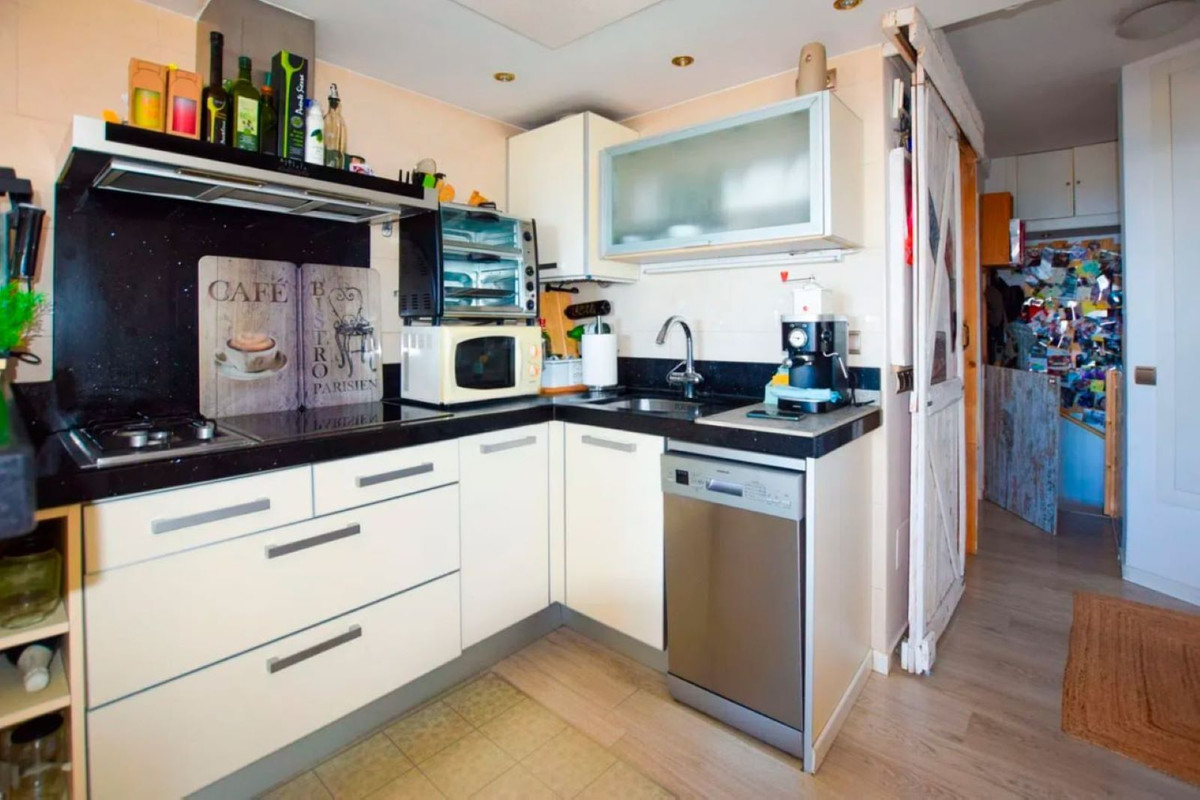 Piso de 1 Dormitorio y 1 Baño en venta en Estepona