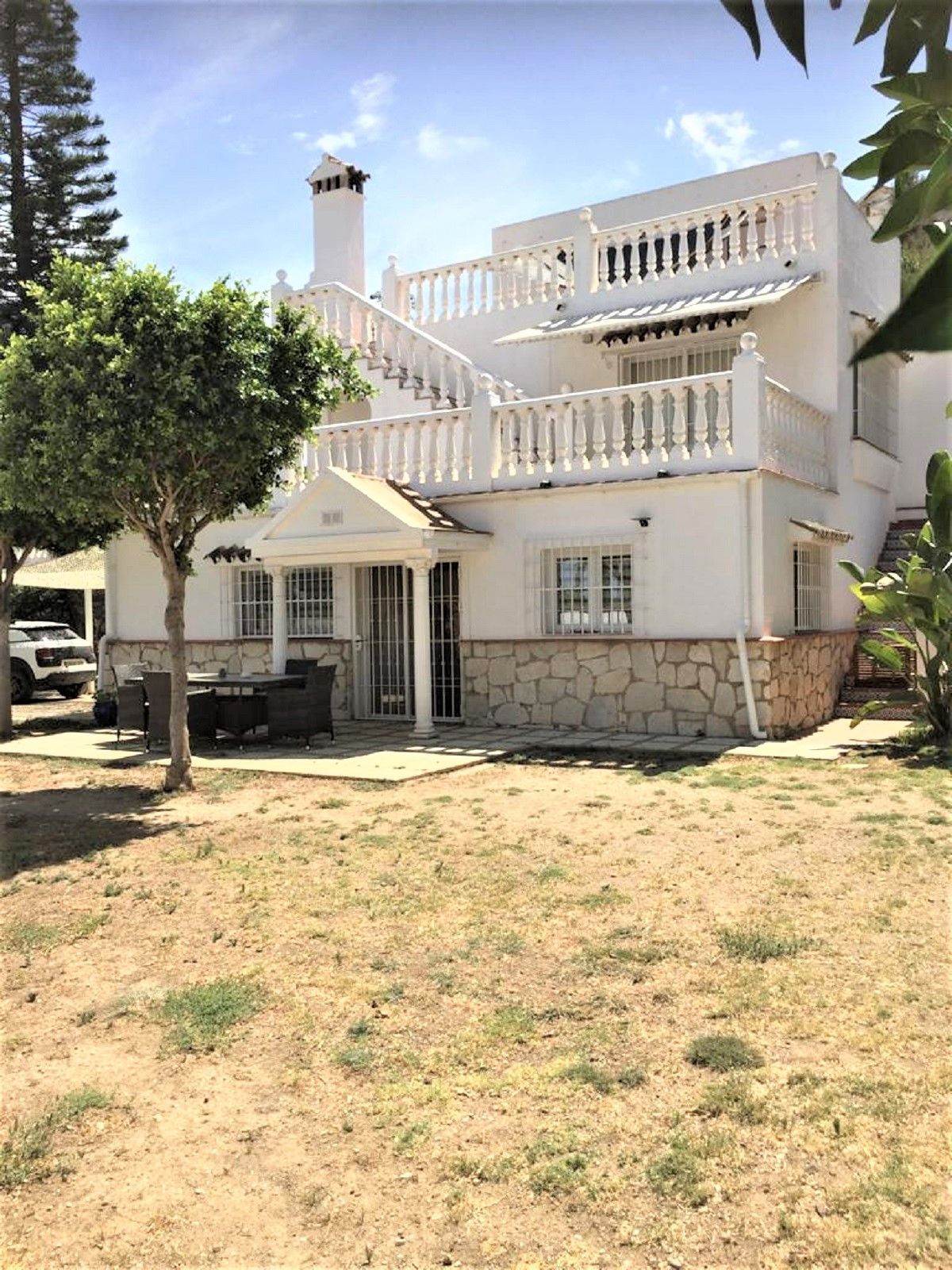 Casa de 4 Dormitorios y 3 Baños en venta en Mijas