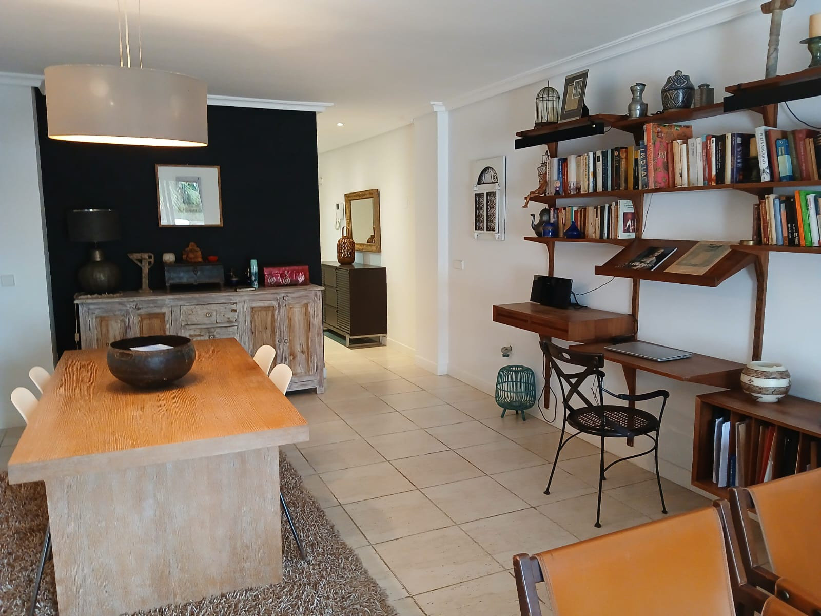 Piso de 2 Dormitorios en venta en Estepona
