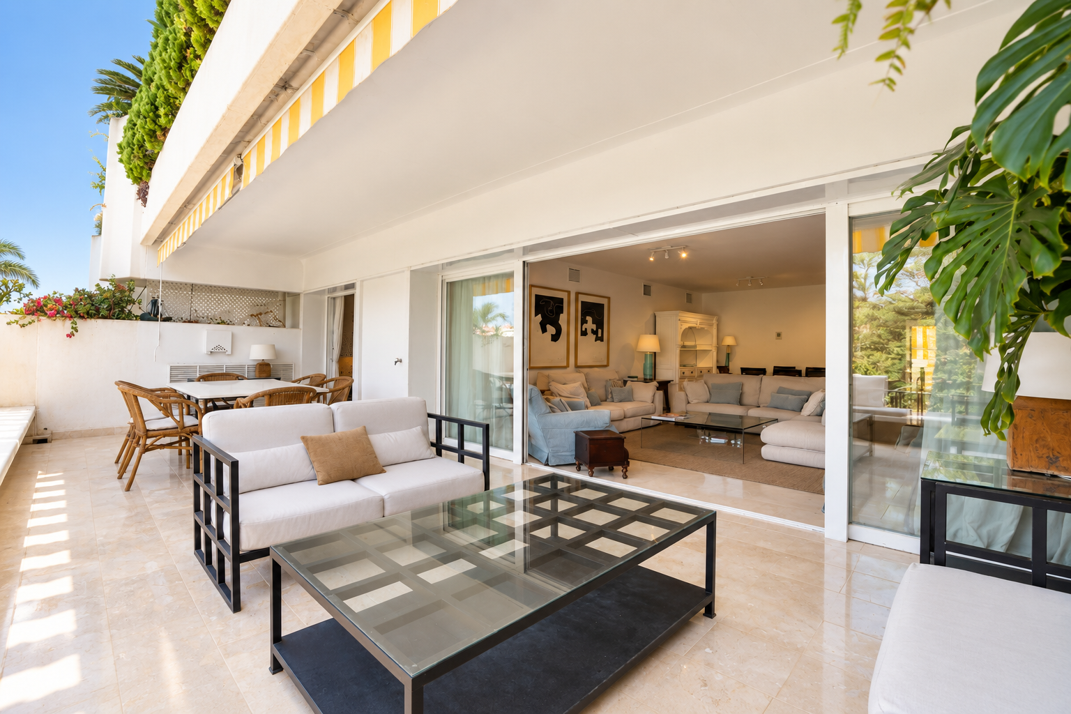 3 спални, 2 бани - Апартамент под наем в Marbella Golden Mile