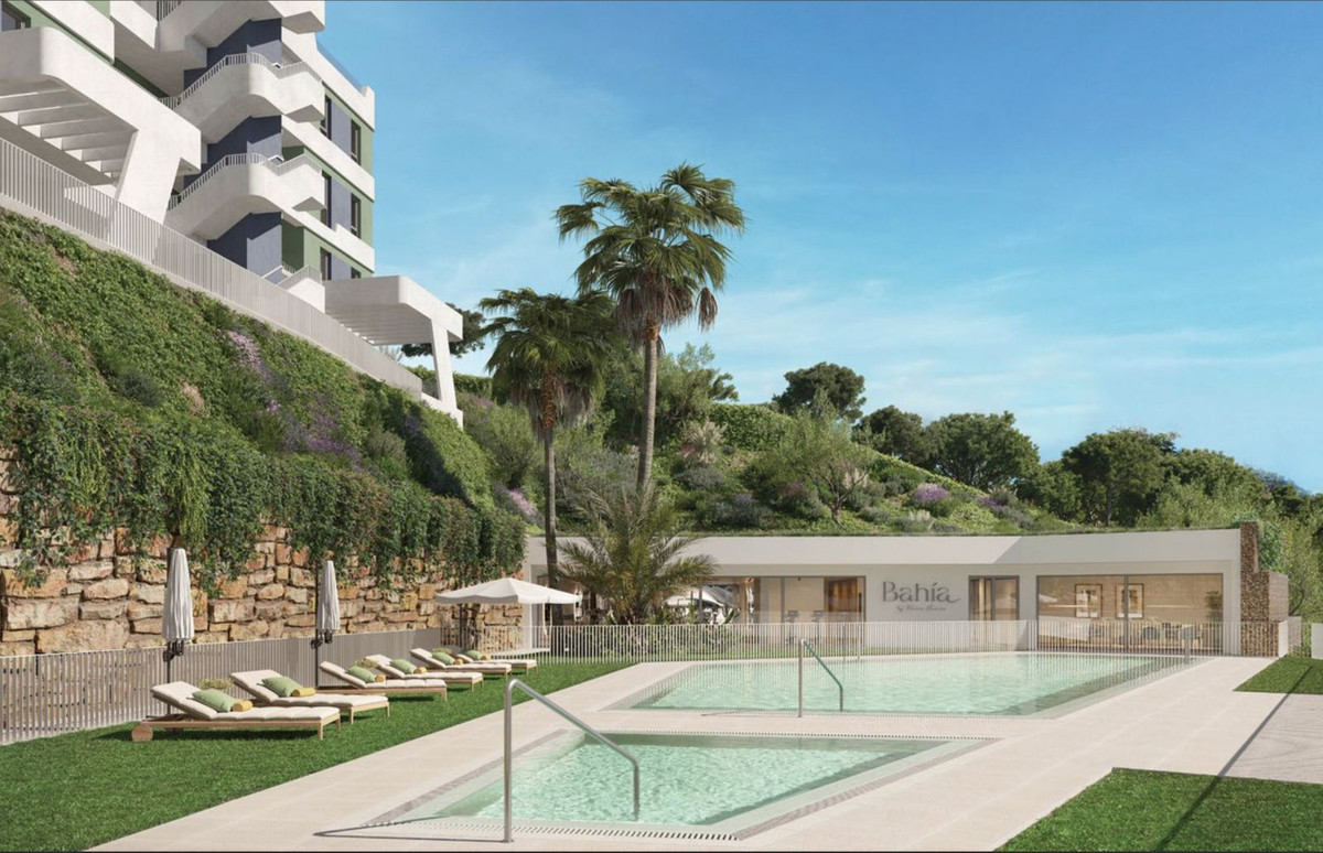 Ático de 2 Dormitorios y 2 Baños en venta en La Cala de Mijas
