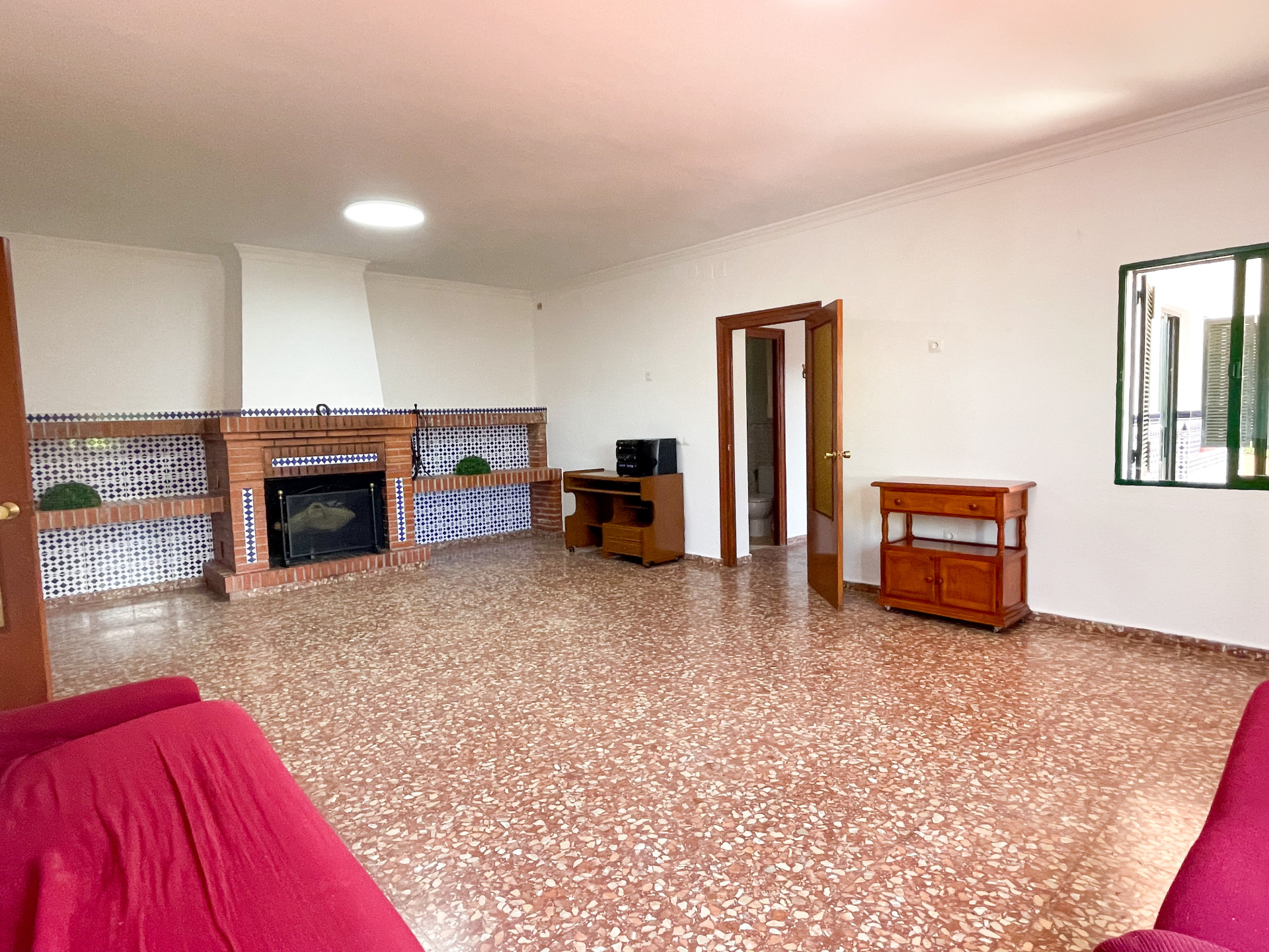 6 Bed, 3 Bath - Country House for Sale in Antequera