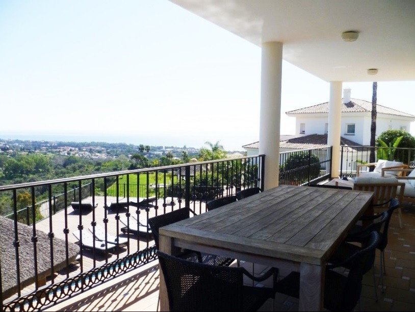 5 Bed, 5 Bath - Villa Holiday Rental in El Rosario, Marbella