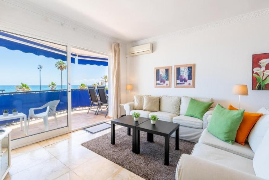 Piso de 2 Dormitorios y 2 Baños en alquiler vacacional en Fuengirola