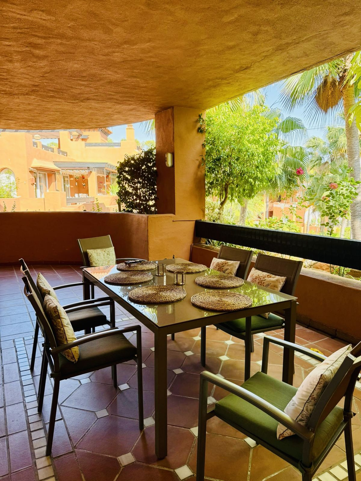 3 Slaapk. - Appartement te huur in Nueva Andalucia, Marbella