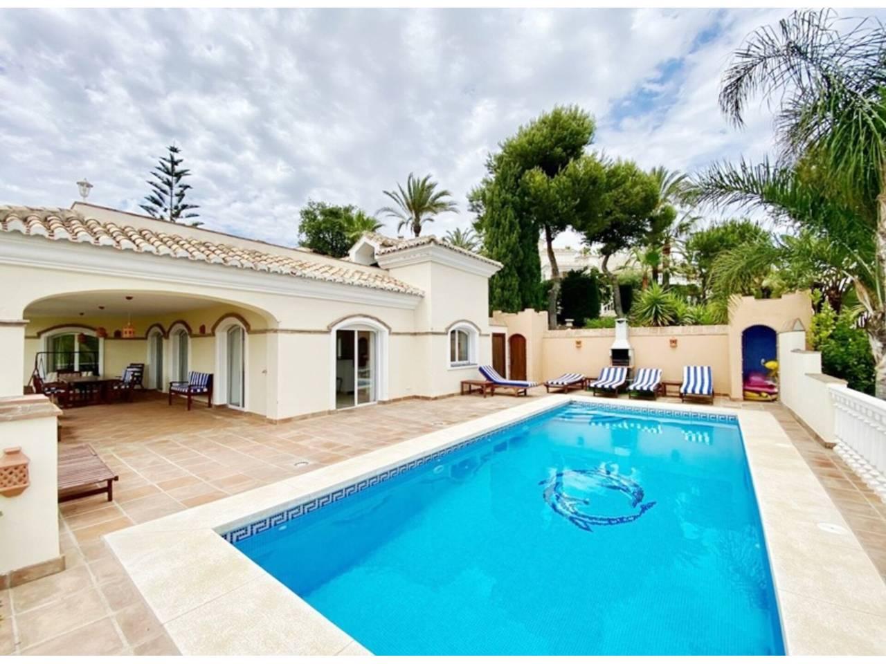 Casa de 4 Dormitorios en alquiler vacacional en Mijas Pueblo