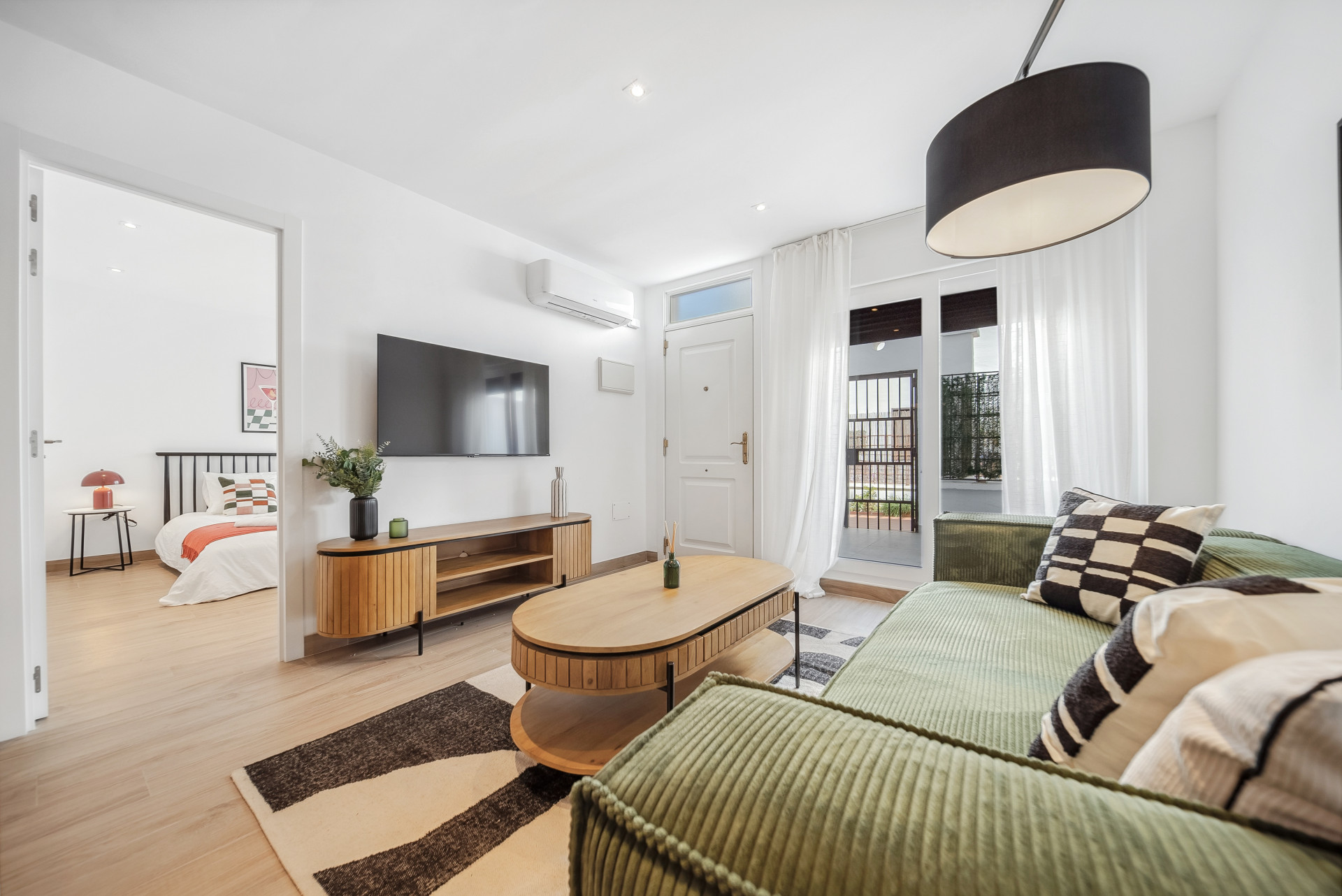 Piso de 4 Dormitorios y 2 Baños en alquiler vacacional en Nueva Andalucía, Marbella