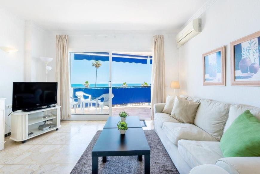 Piso de 2 Dormitorios y 2 Baños en alquiler vacacional en Fuengirola