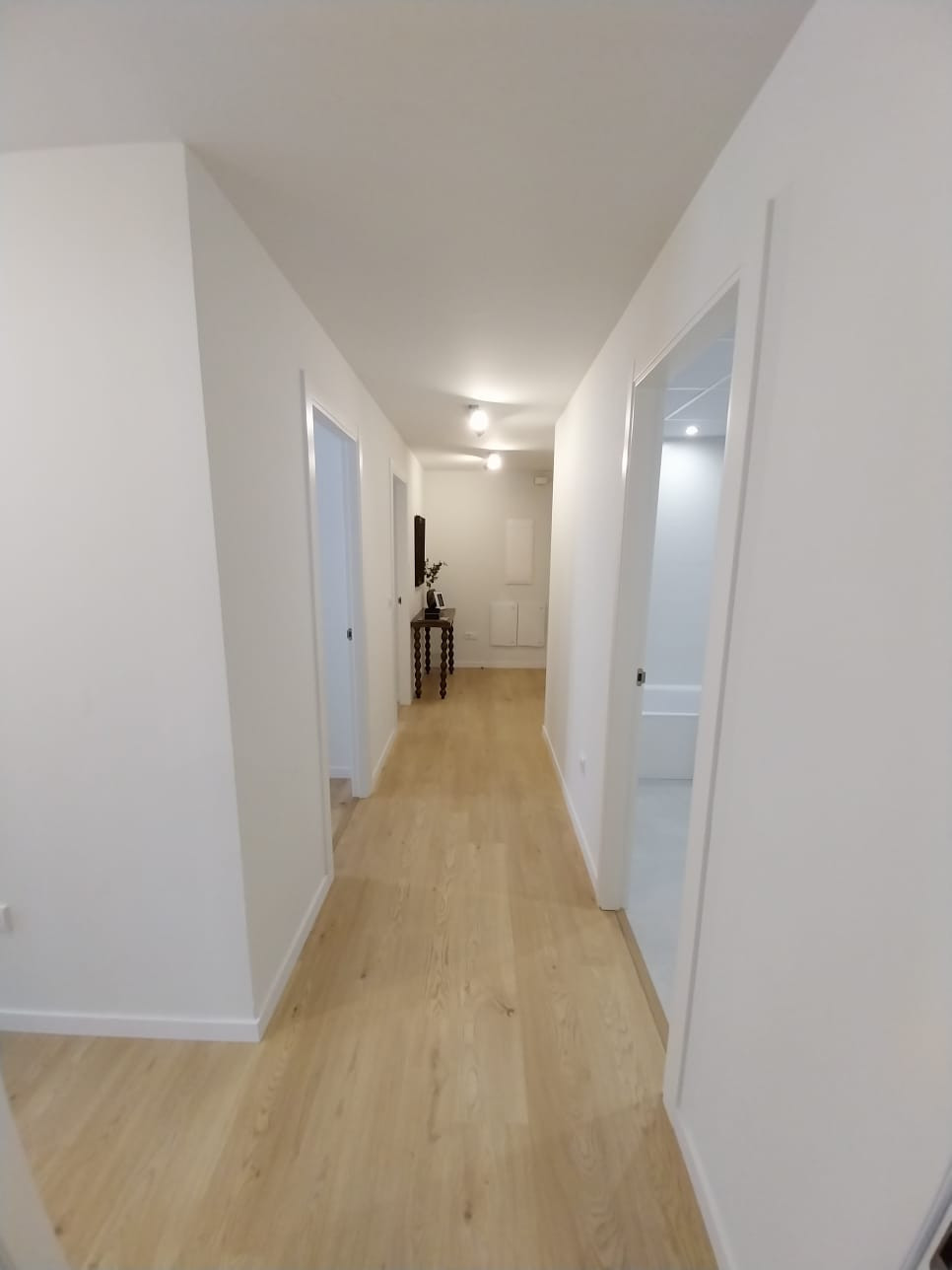 Piso de 3 Dormitorios en alquiler en Nueva Andalucía, Marbella